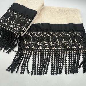 Set 3 Croscill Bathroom Hand Towels Ivory Black Crochet Lace Fringe Glam 18"